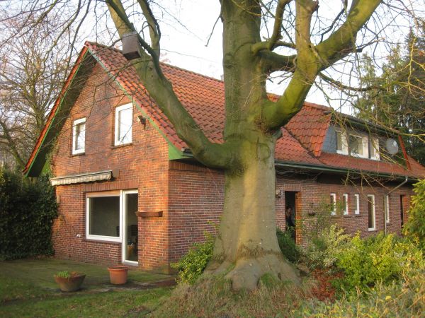 Strohballenanbau in Munderloh